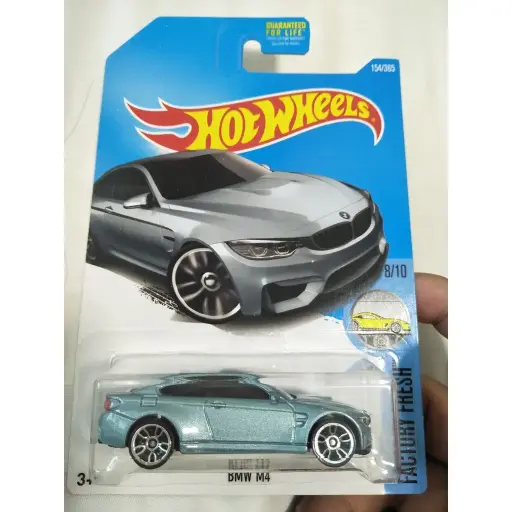 HotWheels BMW M4